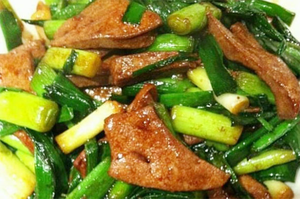 辅酶|周日不能出去游泳孩子在家哭闹不肯吃饭,多吃开胃菜,爽口吃饭香