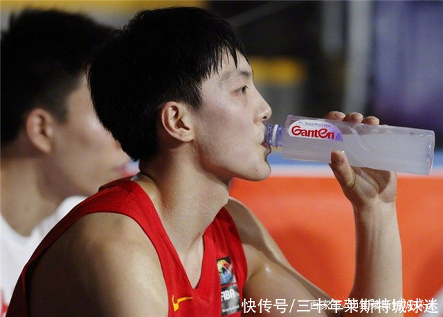 世界杯|中国男篮遭打击!胡明轩看清差距，世界杯挖坑太大，奥运基本没戏
