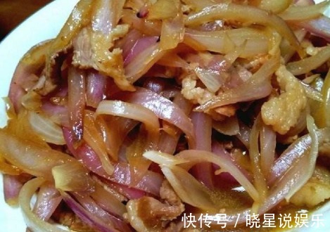 精选几道大厨教的家常菜酱烧牛腩,洋葱炒肉丝,香芋烧排骨