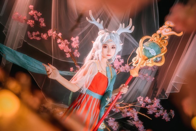 神鹿|cos：瑶-遇见神鹿，林中的小可爱