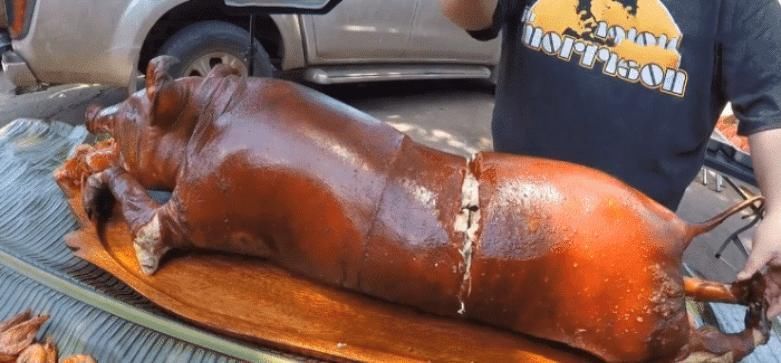 脆皮烤猪|土豪才能“任性”吃的3种街头小吃,随便买1斤,就是几天工资