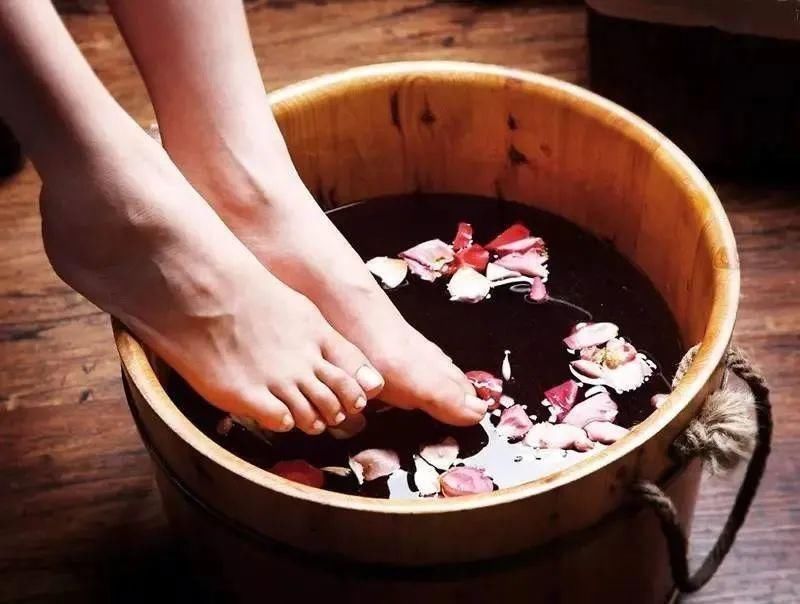 冬季,想要守住体内阳气,多吃两大“根菜”,坚持三个“习惯”