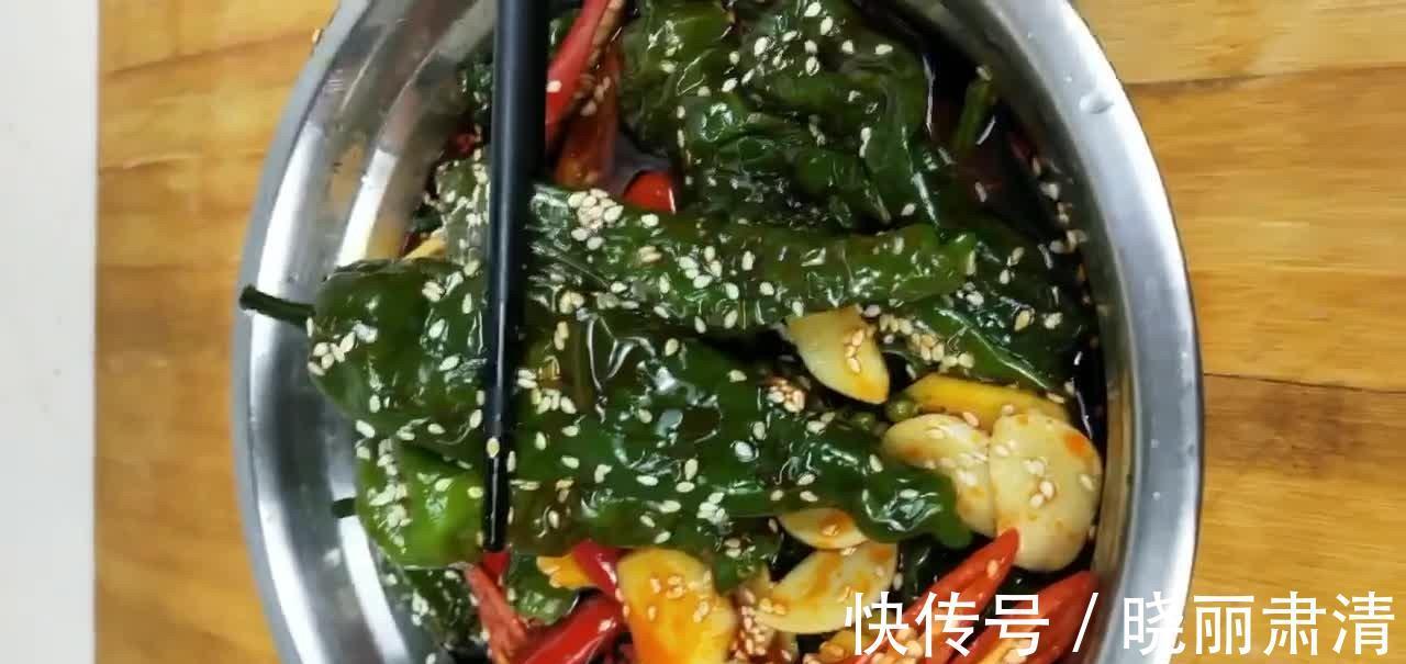 腌辣椒的做法，酸甜微辣酱香味美，半个小时足以，没食欲时试试！