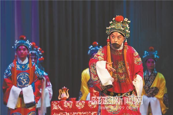 经典大戏《龙凤呈祥》在哈上演