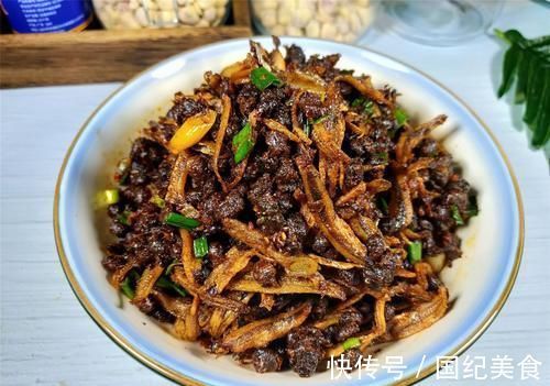 曾是80后上学常吃的菜,没想到营养这么高,简单一蒸天天吃不腻