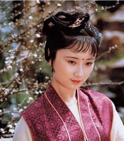 薛蟠!为什么《红楼梦》中开头要写甄士隐女儿被拐的事?