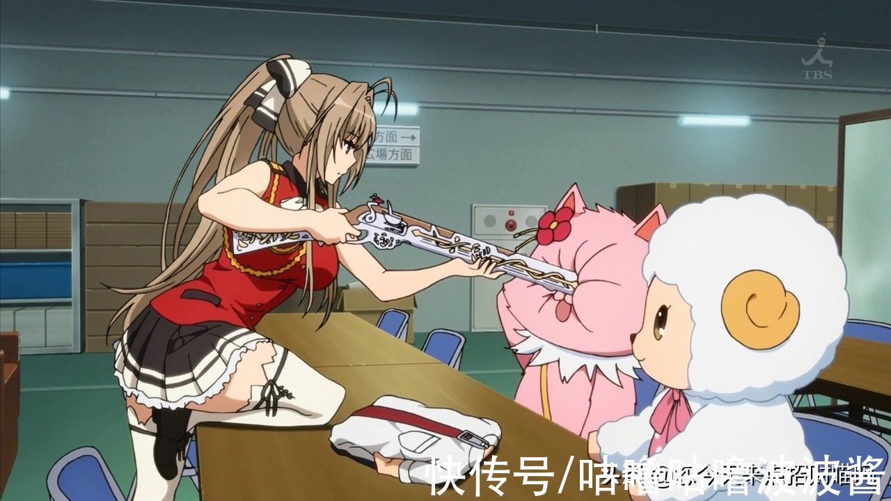 |动漫中的法外狂徒，女版张三演绎搞笑日常，漫迷：他违背美女意愿