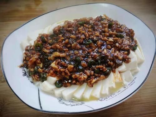 豆腐|儿子最爱吃的一道蒸菜,简单好做,鲜香味美,每周做一次,总吃不够