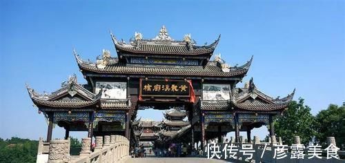 珍珠豆花|十大水乡古镇之一，距今已有1700年历史，被称为是“中国好莱坞”