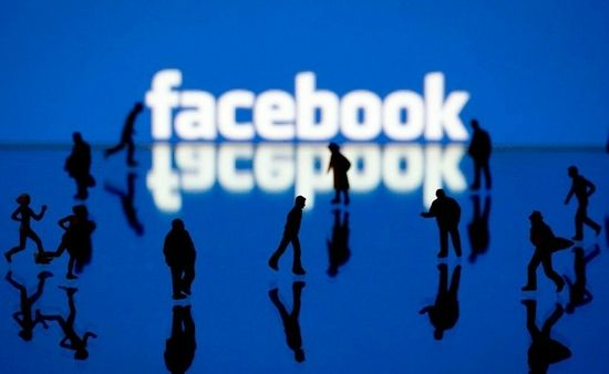 f扎克伯格回击Facebook负面报道：Facebook的问题只是社会现实的反映