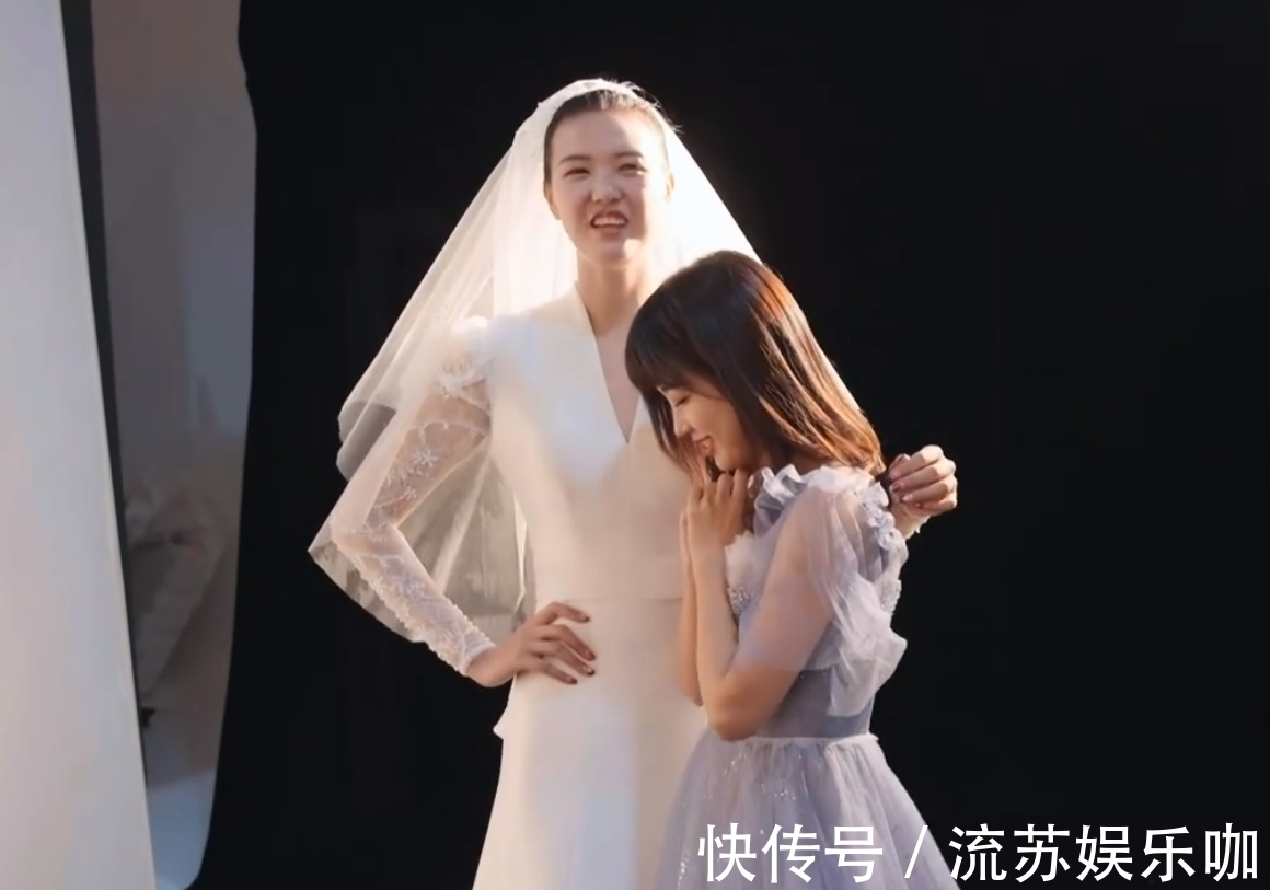 人民日报|女排奥运冠军穿婚纱照太美!人民日报+央视关注张常宁:结婚3年了