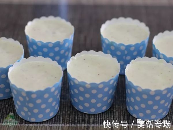 没有烤箱怎么做蛋糕4种方法电饭煲、微波炉、平底锅和蒸蛋糕