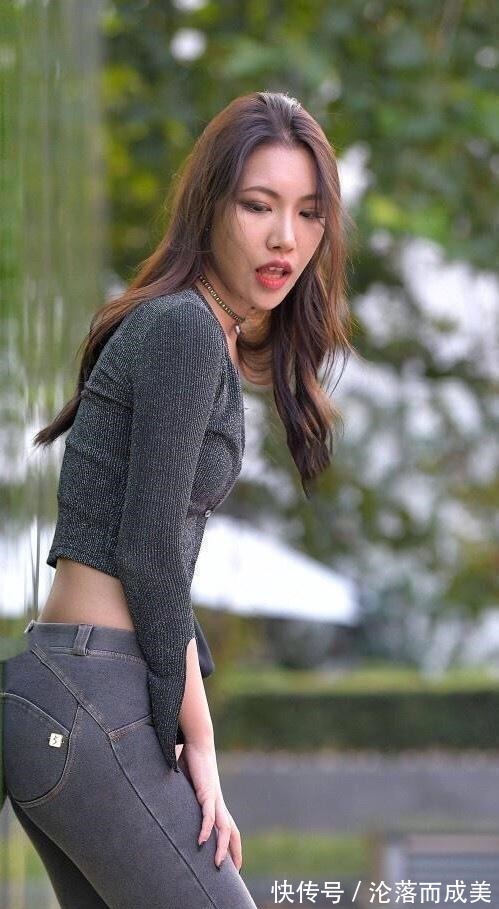 森女风 打底裤自带仙气,很简单素雅的搭配,简单美感!