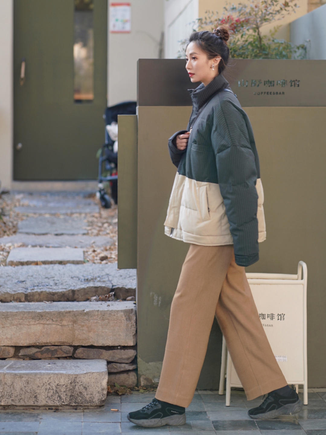 棉服|一件质量好的“棉衣”舒适又保暖,这四款正受宠,让你美得很气质