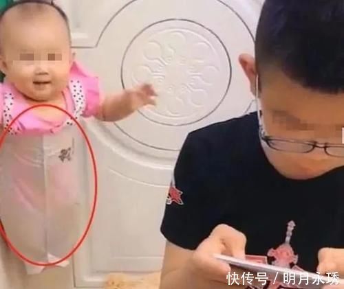 侄女|舅舅带娃火了,为了自己打游戏,直接将宝宝“封印”在墙上