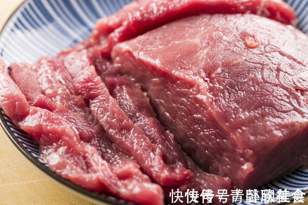 腌制|牛肉怎么腌制才嫩不要只会放生粉,教你一招,炒出来又嫩又滑