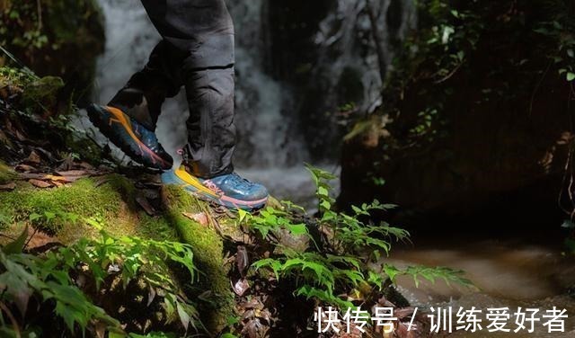 gtx 真不是因为「翘臀」才心动!跋涉两千多公里!只为早点穿上这鞋!