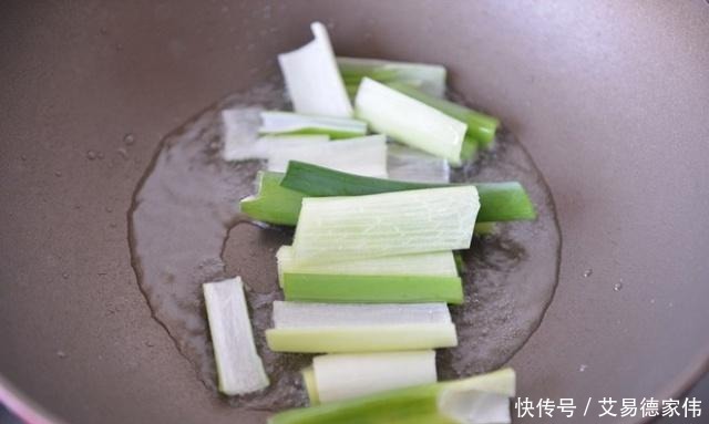 黑木耳|含“天然阿司匹林”的它，隔三差五吃1次，血栓可能悄悄“离开”