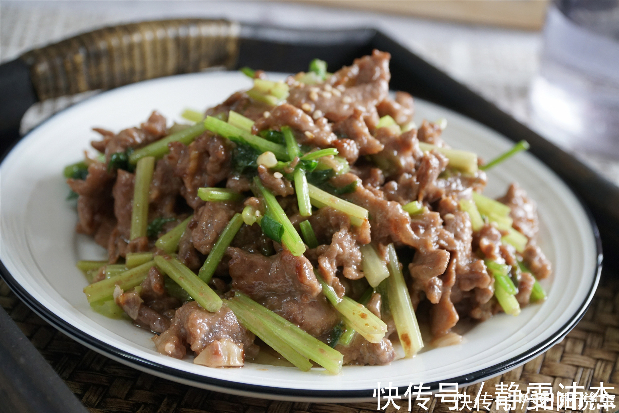 八珍糕|下班回家,看我给家人做的四菜一汤,不到40元,全家吃嗨