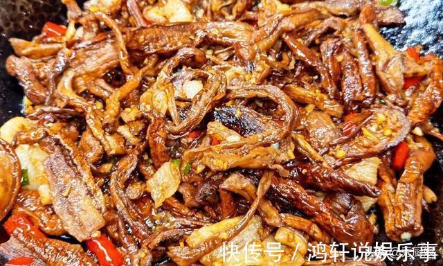 厨娘|初秋,遇到此菜别手软,买上30斤,晒干囤起来,随吃随取,真省事