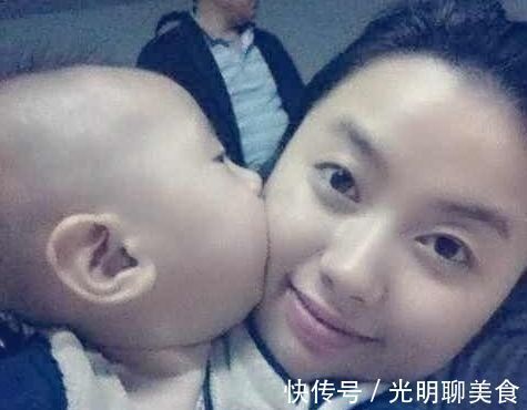 奶妈子|宝宝喜欢妈妈从什么时候开始?当宝宝有这4种表现时,说明他爱你