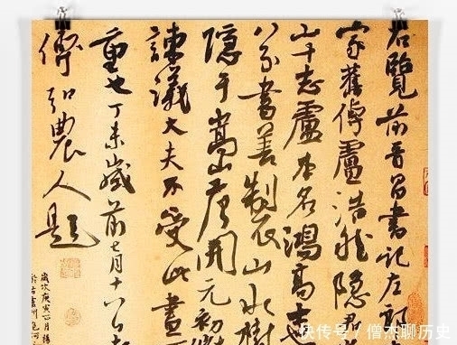 书法$美女也爱晒书法,字如其人端庄养目,稳中飘逸像迎着微风的仙子