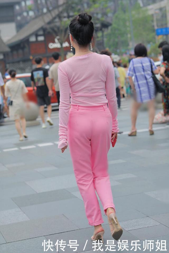 雅致的粉色穿搭,气质女生都很喜欢,减龄又好看!