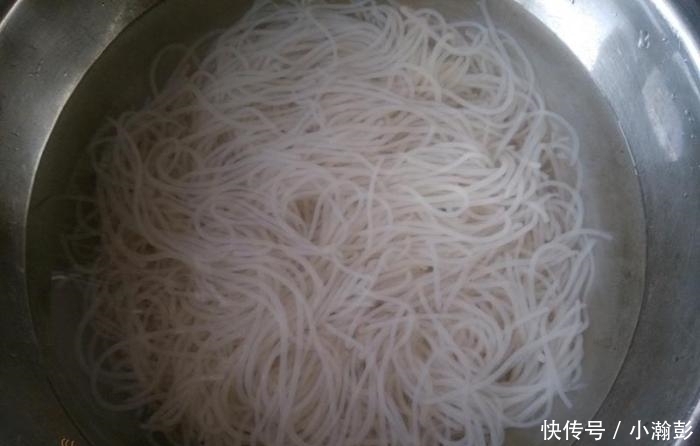 天太热,来一个重口味开开胃,比火锅还香,一天三顿吃都喜欢