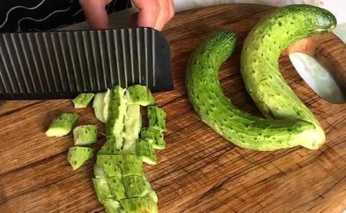 夏天，黄瓜和它是绝配，我家一周吃4次，腰细了，气色也好看了