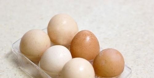 蛋白质|每天一个鸡蛋，到底是早上吃好，还是晚上吃好？医生解答了