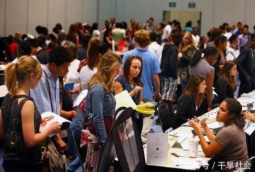 竞选|生个儿子,遇到这三种父母,容易消耗孩子的“阳刚之气”