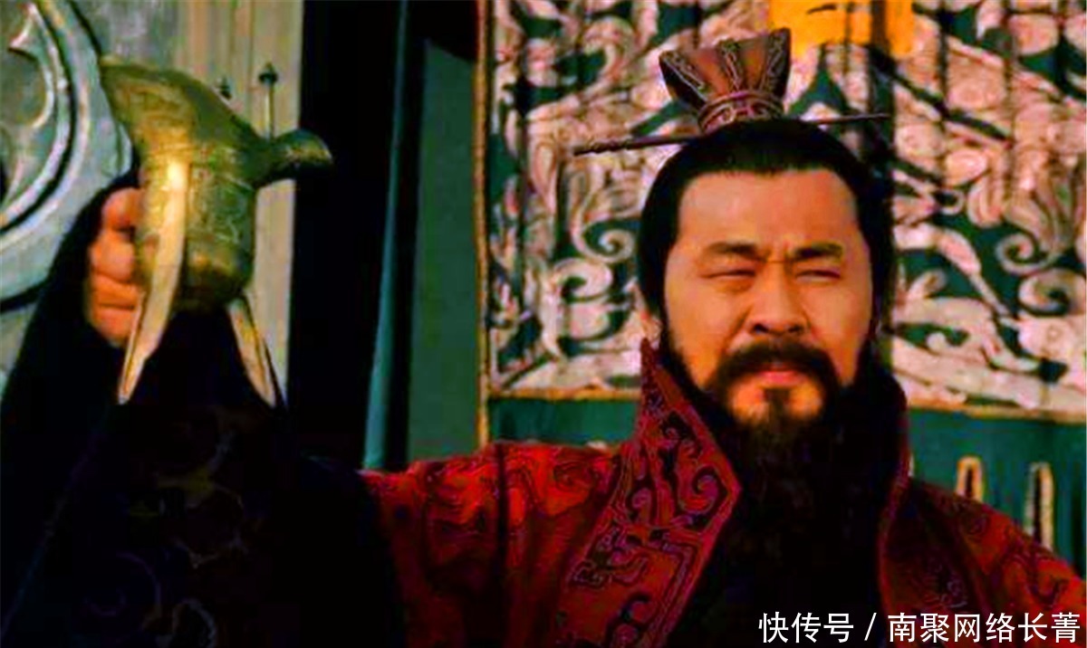 曹操|程昱、荀彧屡劝曹操除掉刘备,曹操为何不杀?