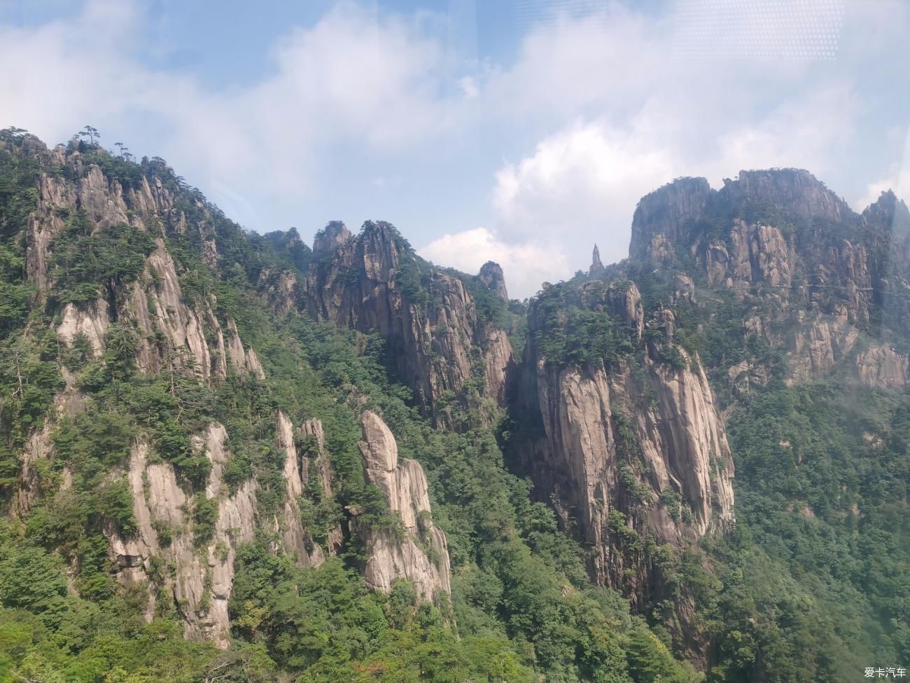 始见黄山，方知山景之美！