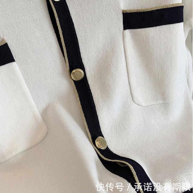 女人会打扮就是精致，今秋流行“小衫+半裙”，时髦优雅显贵气