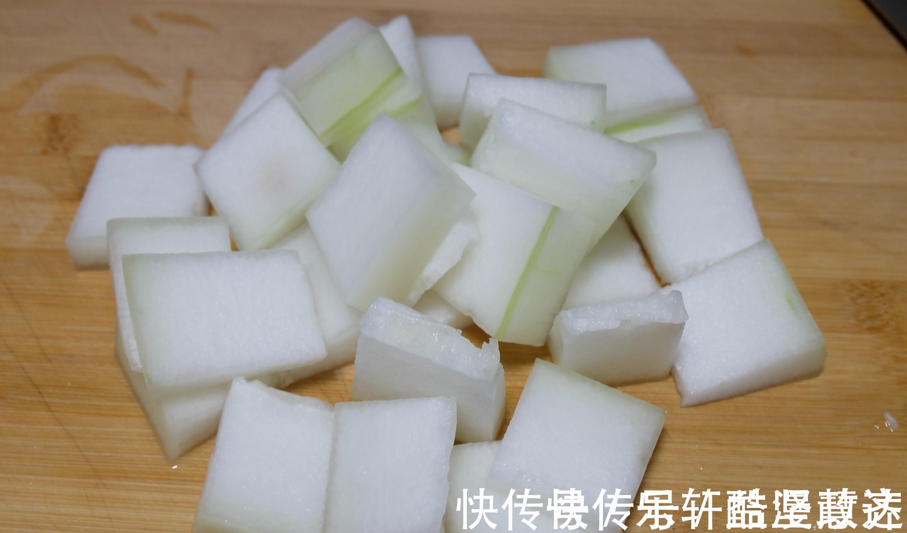 快手|夏天天热,试试这道家常菜,简单快手味道鲜美,清热祛湿营养健康