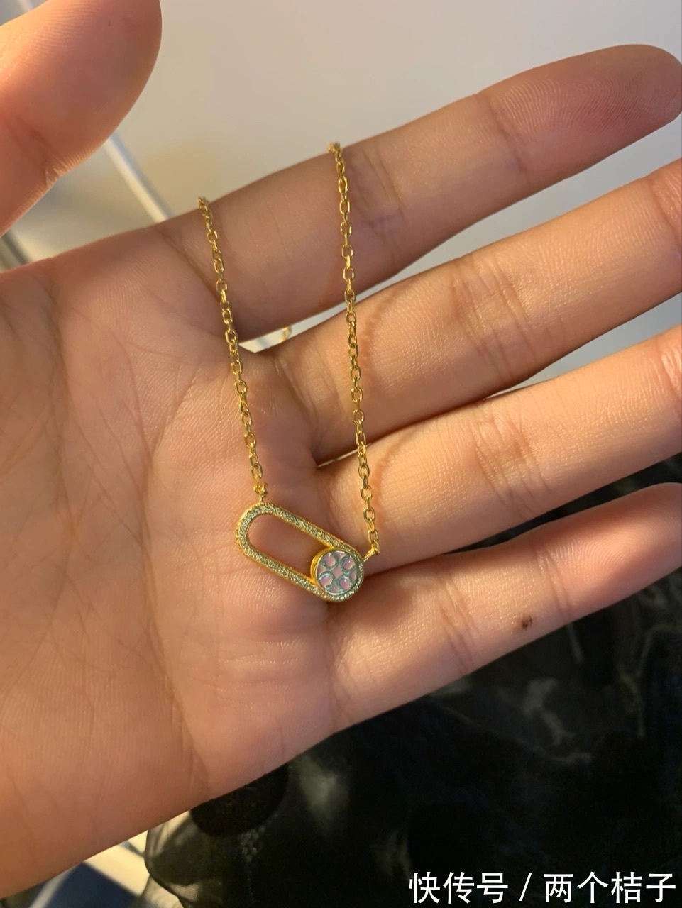 项链|你的首饰盒里一定要有ORANGE CUBE快乐开关项链的位置