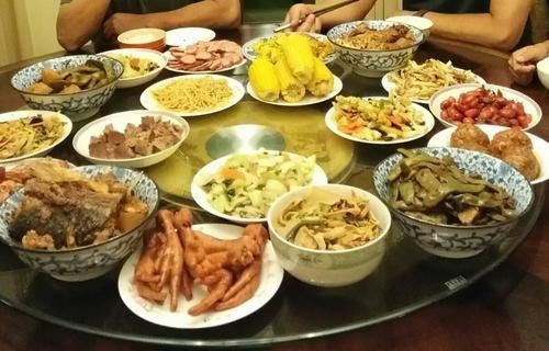 血糖|糖尿病是睡出来的?除了错误睡法,还有3个习惯也容易惹上糖尿病