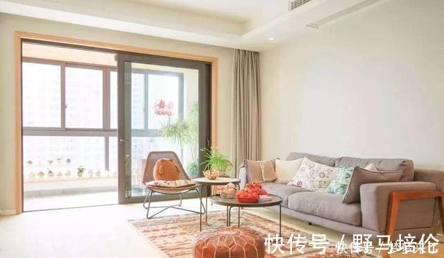 推拉门|家中阳台不要装推拉门了,装这种实用不占空间,不得不感叹聪明