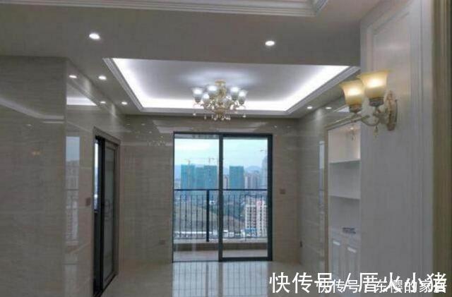 墙板|老公硬要全屋贴瓷砖,厕所装“蹲坑”,完工后大气极了,真实用