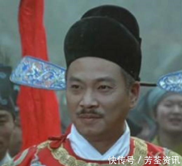 阴宅$落魄秀才发现处风水宝地,设计自尽后安葬于此,从此后裔人才辈出