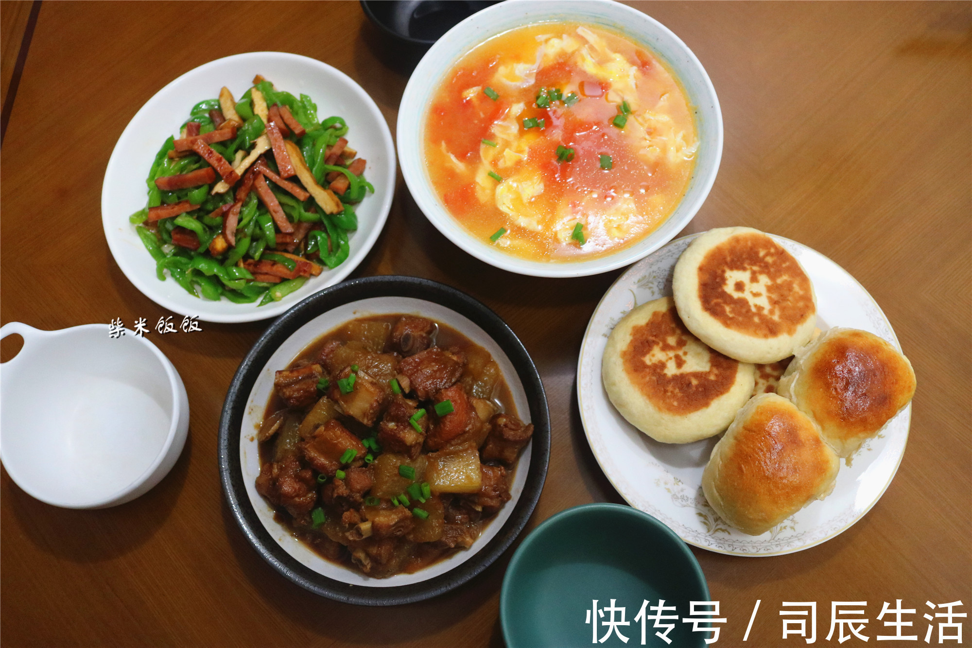 我家晚餐，2个家常菜1个汤，成本不到50元，网友真实惠