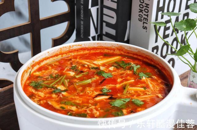 金针菇|对付秋老虎,不妨多喝这汤,5元煮一大锅,清肠刮油,鲜香又营养