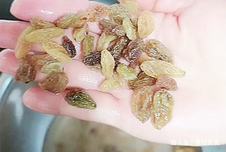 老少皆宜|吃葡萄干,要不要用水洗多数人都搞错了,不懂等于白吃