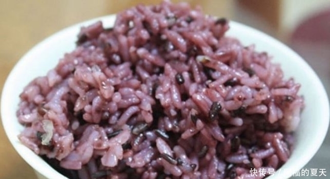 黑米黑米|一白遮百丑!女人常吃4种食物,坚持一个月,皮肤越变越通透白皙