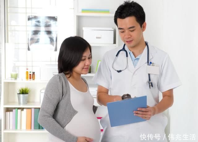 产检|婆婆陪儿媳去产检，一进门大夫问了一个问题，孕妈脸红到脖子根