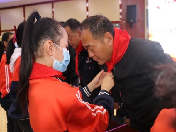 小学|中国少年先锋队淮北市黎苑小学工作委员会成立