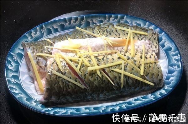 不论做什么鱼，都别放这2种调料，大厨教你一招，鱼肉鲜嫩无腥味