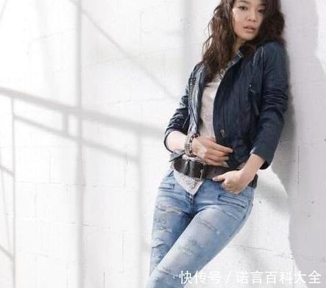 美女|自由美搭的牛仔裤美女,身姿曼妙,魅力百分百!