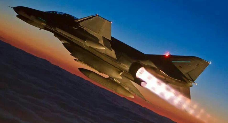 发动机 发动机喷出的光环是怎么形成的?他与发动机性能,好坏有关系吗