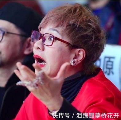 导师 自以为自己很红,上节目做导师疯狂耍大牌,后来又哭着跪求原谅